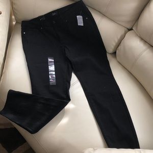 18W skinny jeans